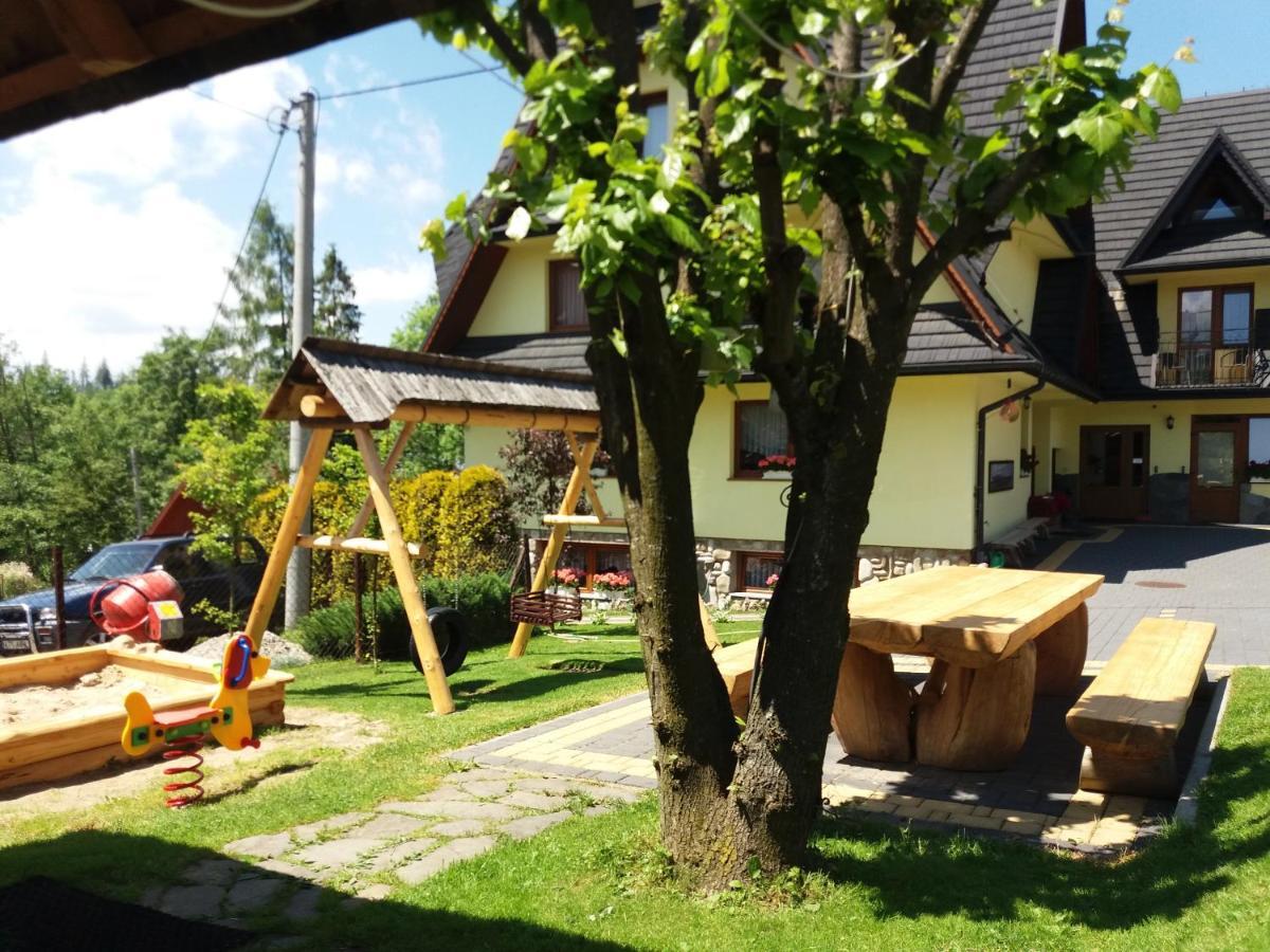 Pokoje Goscinne Staszelowka Ciche Male Bagian luar foto
